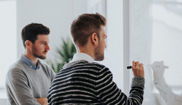 Компенсація за працевлаштування на нові робочі місця